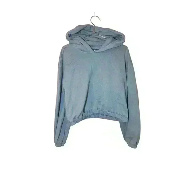 Abercrombie & Fitch Tops - Abercrombie & Fitch cropped hoodie size medium